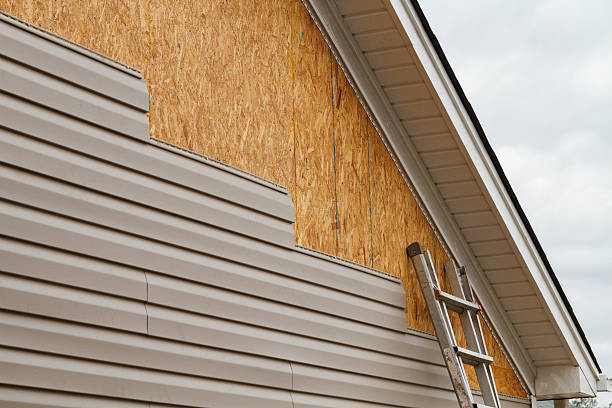 24/7 Emergency Siding Replacement experts in Amityville, NY